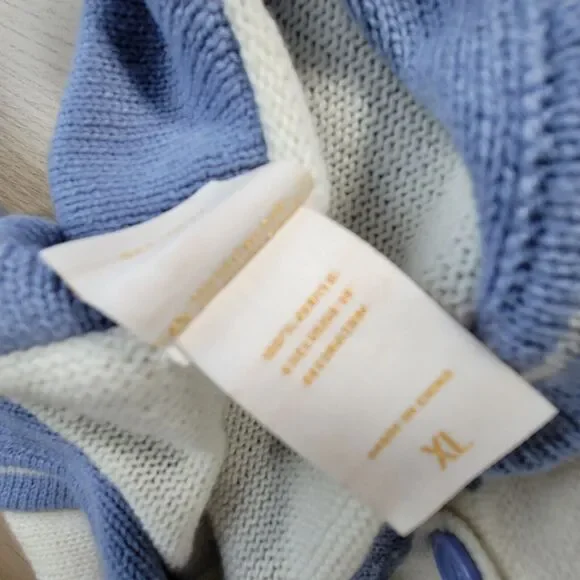 Sailor Moon Hot Topic Cardigan XL School Uniform Moon Sceptor Brooch Sweater - Picture 7 of 11